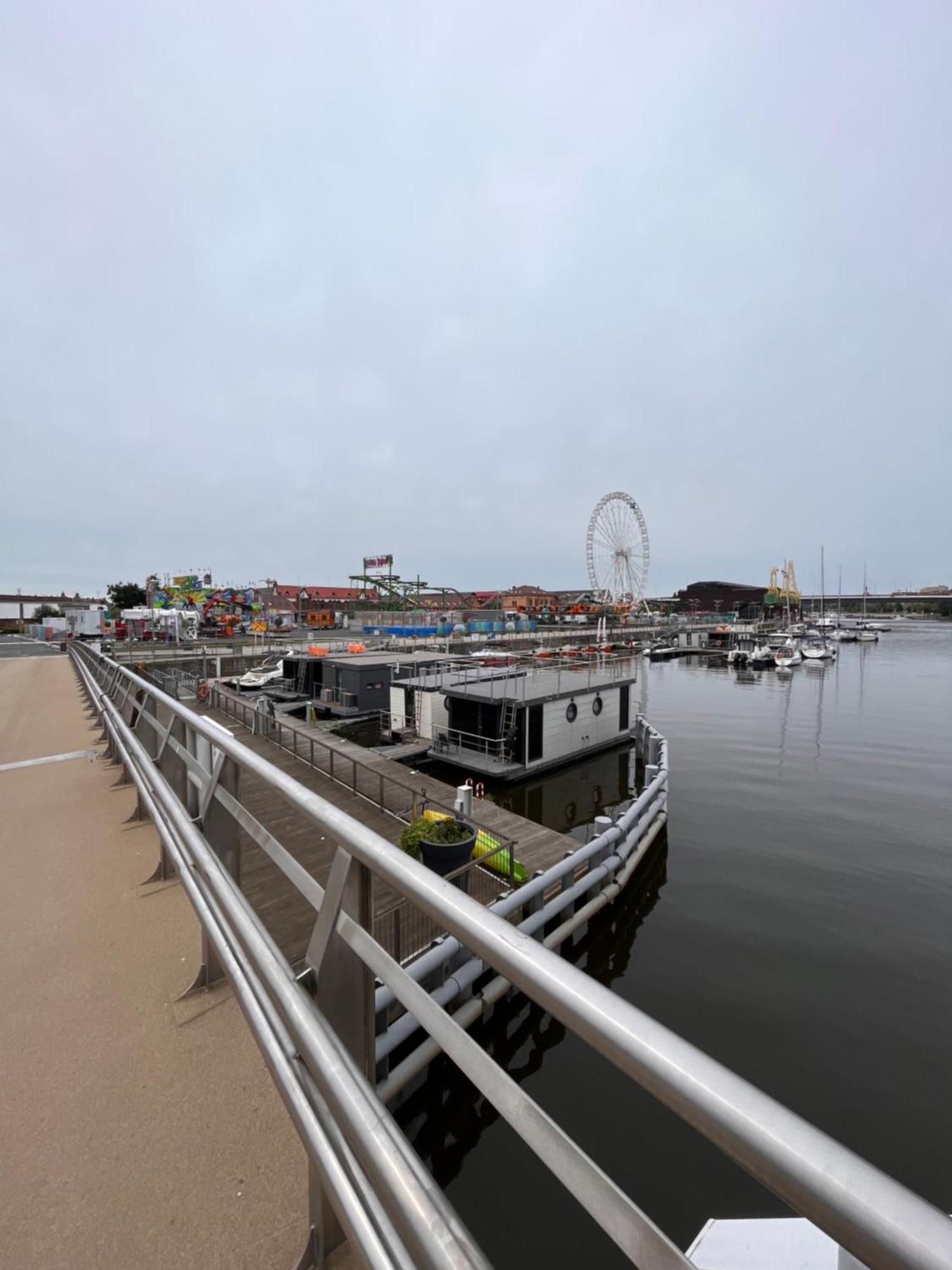 Hausboot - Domy Na Wodzie - Houseboat Porta Mare - Odradream Stettino Esterno foto
